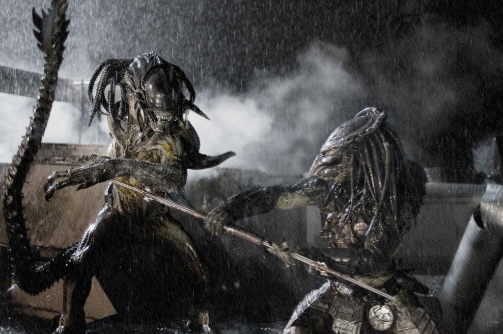 Alien vs. Predator - Plugged In