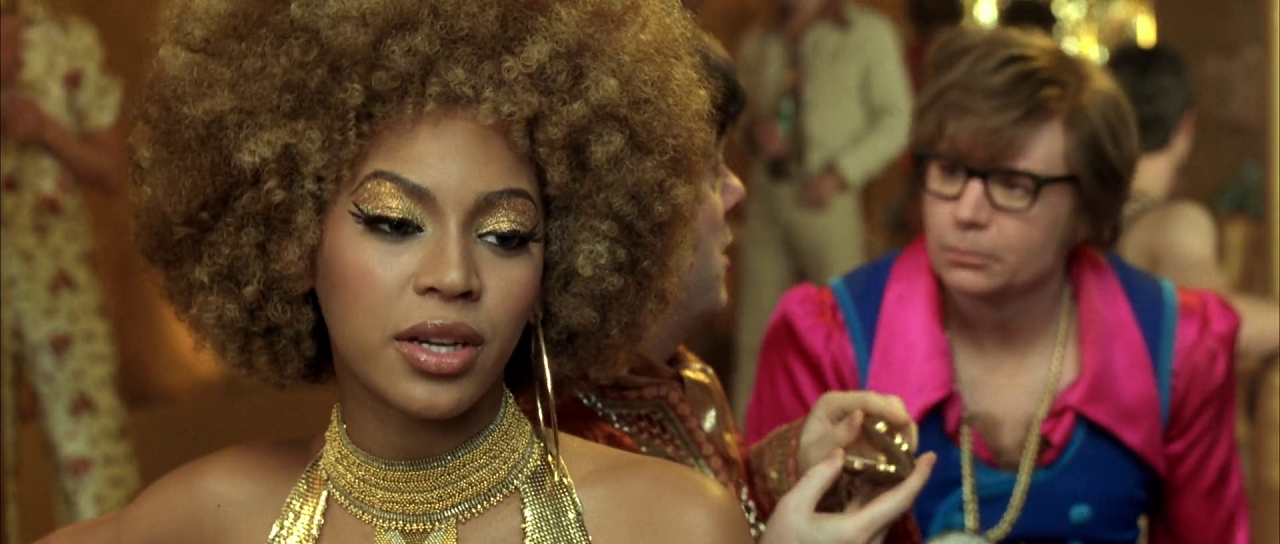 Austin Powers in Goldmember - Plugged In