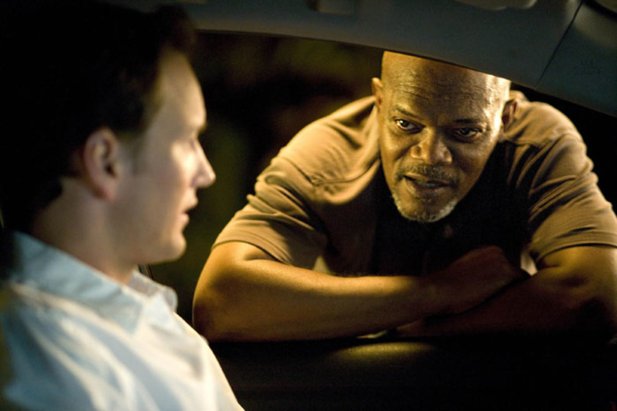 Lakeview Terrace - Plugged In