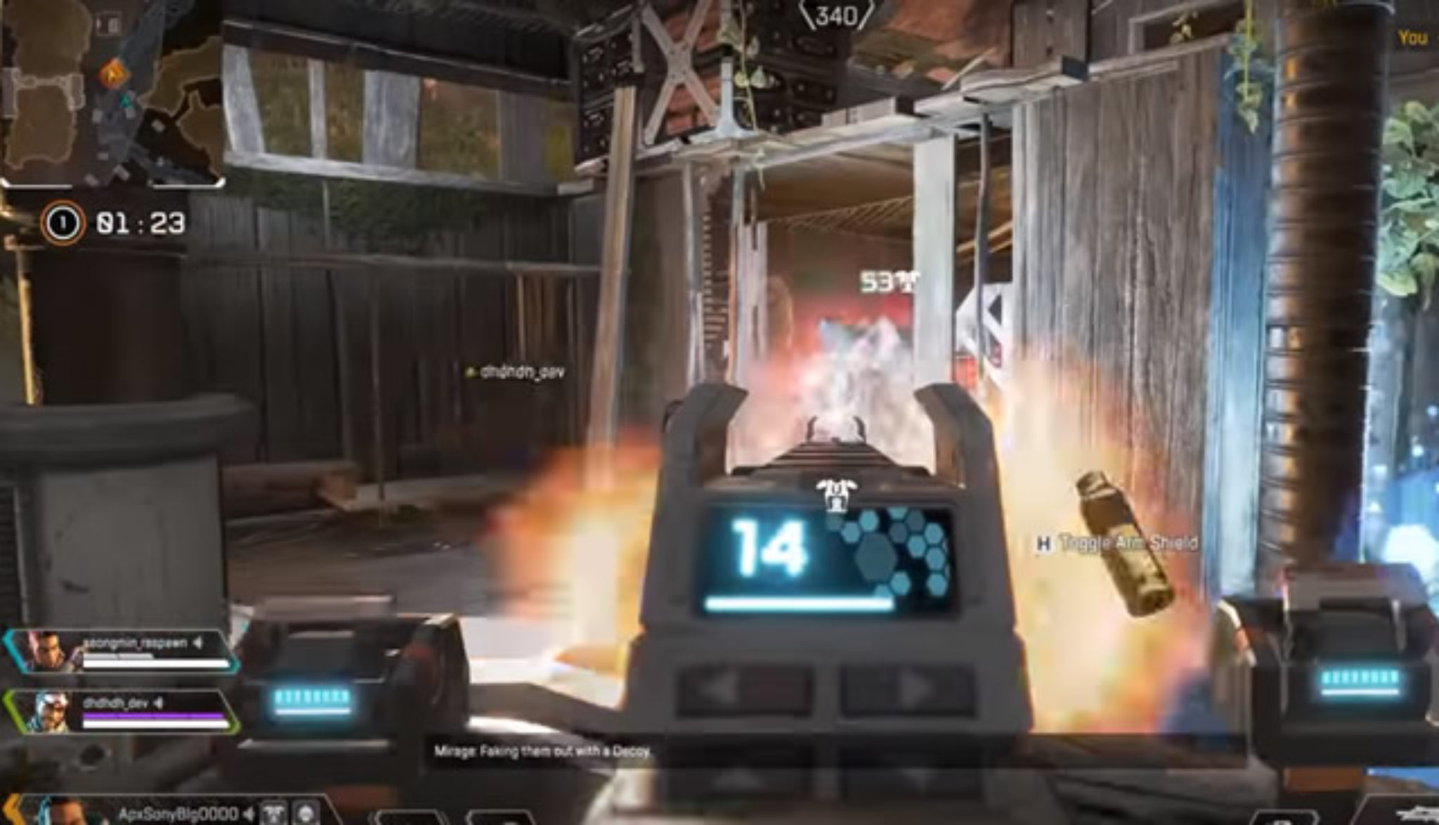 Apex Legends - Plugged In