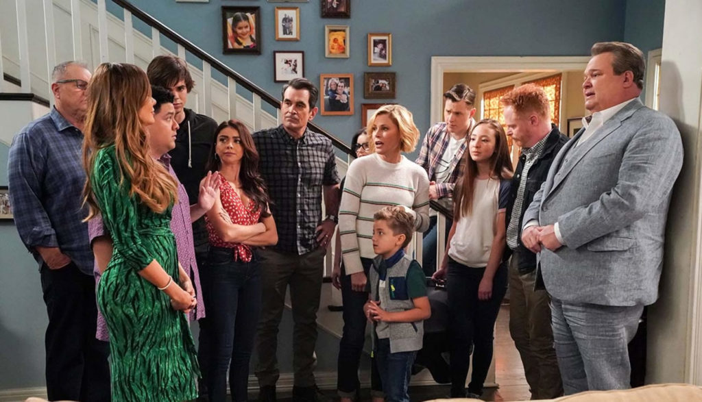 Modern Family - Plugged In