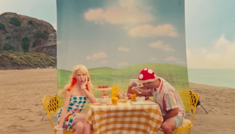 Carly Rae Jepsen - Beach House