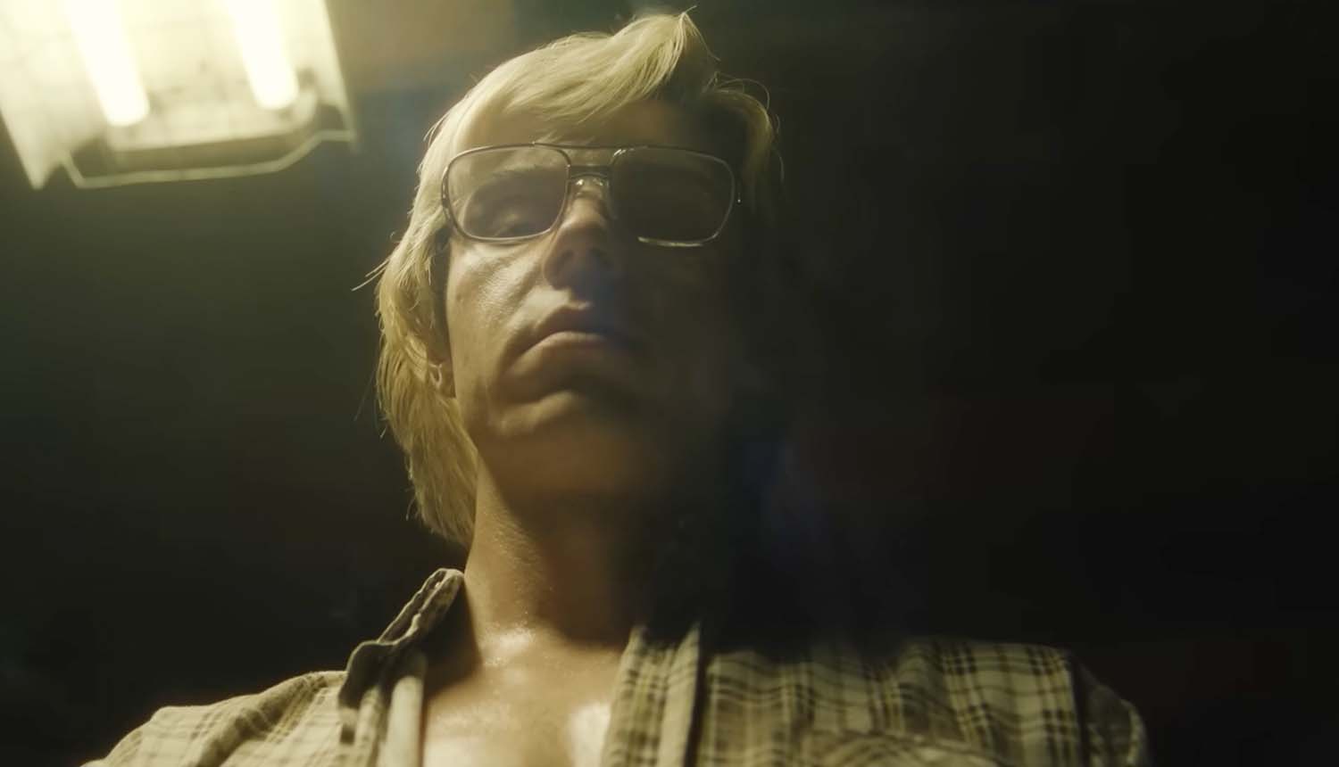 Is there a sex scene in dahmer
