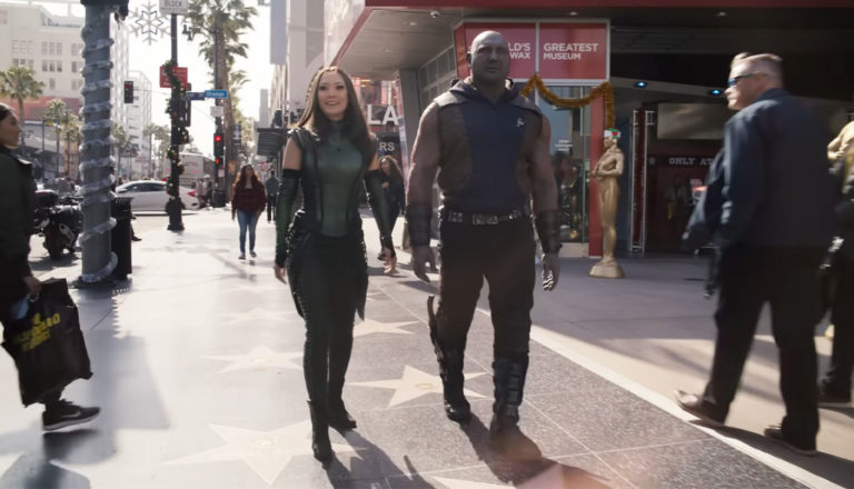 Aliens walk down Hollywood Blvd - The Guardians of the Galaxy Holiday Special