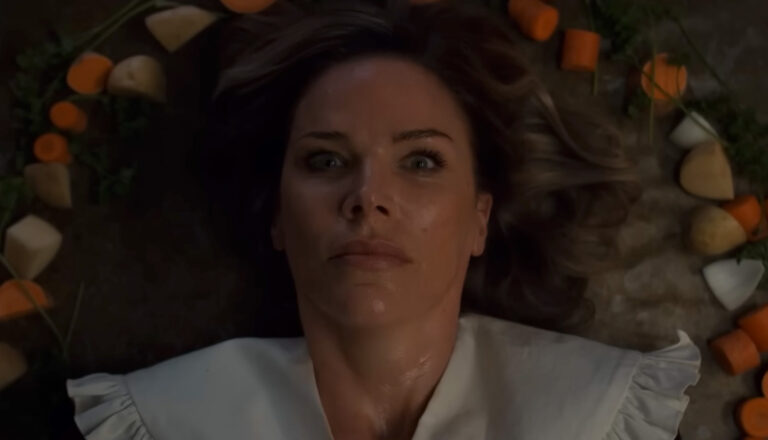 movie review collateral Thanksgiving 2023