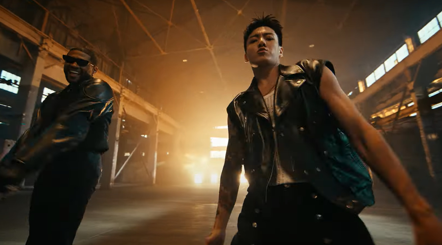 standing-next-to-you-usher-remix-plugged-in